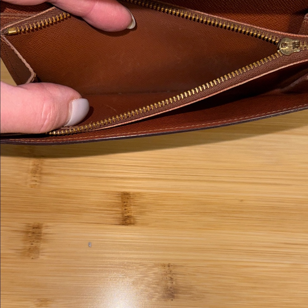 Louis Vuitton Sarah Portefeuille Monogram Coated Canvas Long Wallet LV with COA - Picture 11 of 16